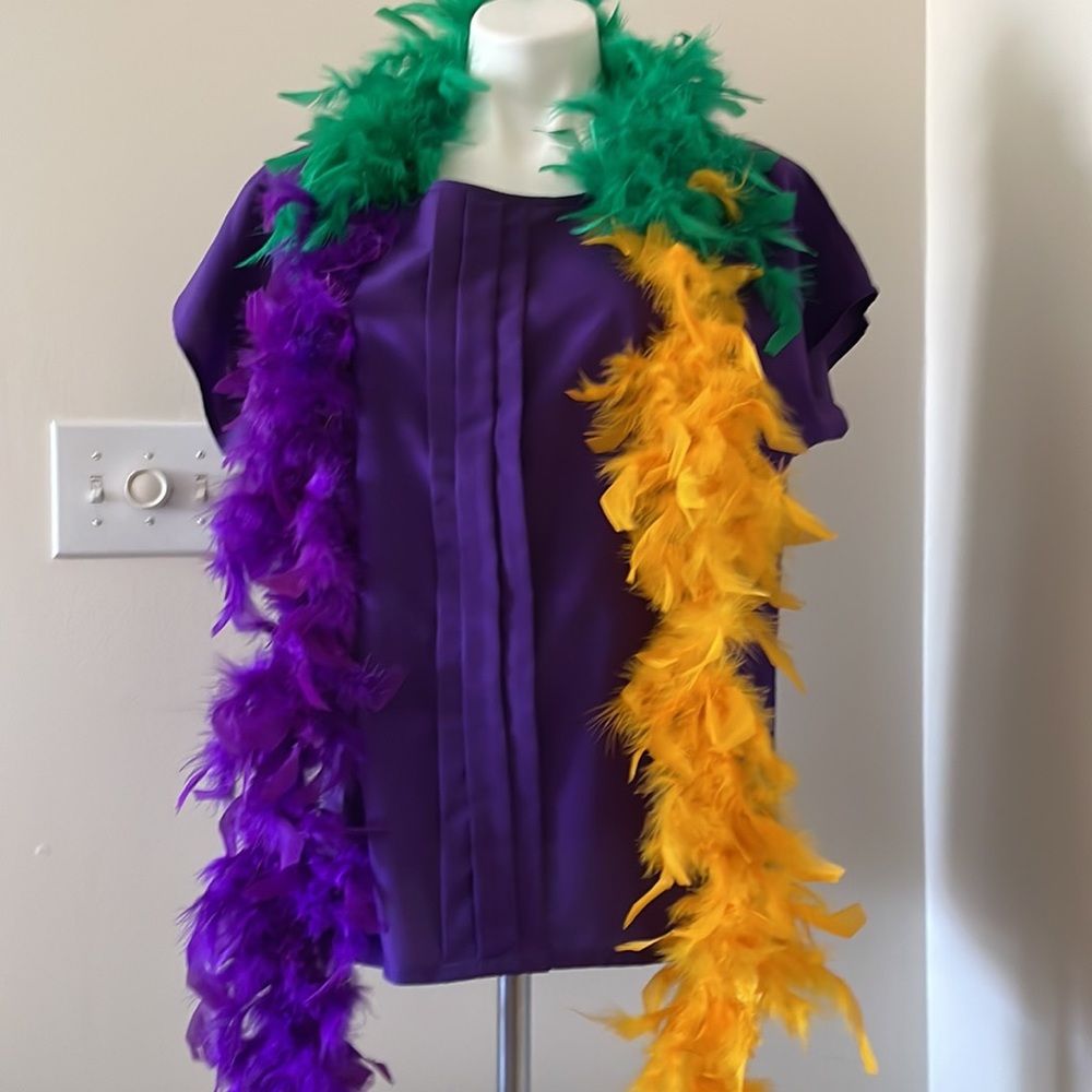 Three Mardi Gras feather Boas - Picture 4 of 9